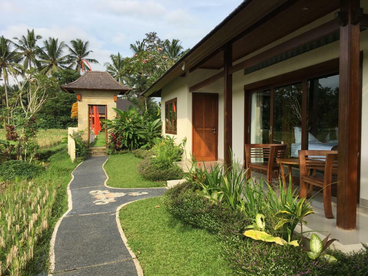 Puri Raya Villa Ubud  Exterior photo