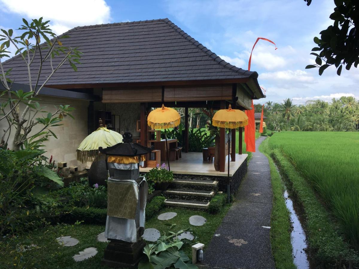 Puri Raya Villa Ubud  Exterior photo